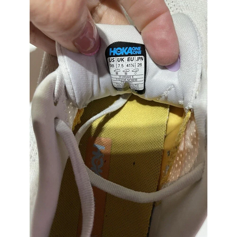 Hoka One One Arahi 6 Running Shoes Womens 9B Orange‎ Athletic Workout Sneakers